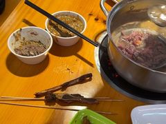 -养牛邓·潮汕牛肉海鲜自助火锅(广州店)