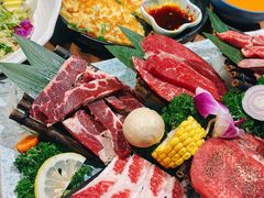 -明洞阿姨·韩式酱蟹烤肉·创意料理(三元桥店)