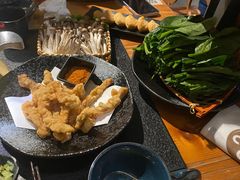 -湊湊火锅·茶憩(南京东路悦荟店)