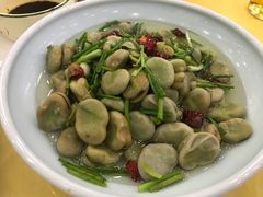 -侬佳蒸菜馆(听潮店)