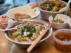 -丽丽三鲜螺蛳粉(田林路店)