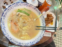 -霆记海鲜·只为这碗面(滨江店)
