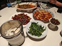 -院8里·小聚园老川菜(九眼桥店)