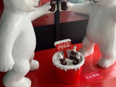 -东方明珠·可口可乐欢乐餐厅