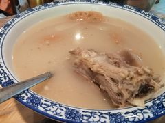 筒子骨莲藕汤-喜洋洋(中山四路店)