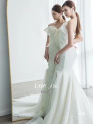 -Lady  Jane高端婚纱礼服馆
