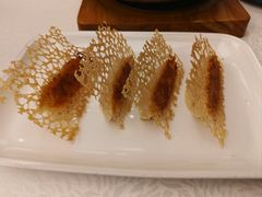 -品海楼·大连海胆锅贴馆(东港店)