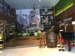 -湛江远扬YOUNG咖啡主题酒店(赤坎老街店)