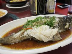 -鑫悦楼煎蟹·16年海鲜大排档