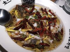 -太二酸菜鱼(菱角湖万达店)