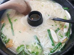 -飞虎过桥米线(翠湖店)
