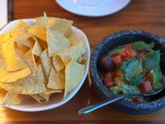 牛油果酱配玉米饼-MAYITA小玛雅墨西哥餐厅(新天地店)