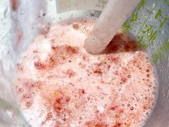 霸气冰激凌草莓-奈雪的茶(印象城店)