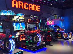 -世代星球·保龄球·镭战真人CS·团建(杨浦店)