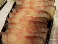 鱔片-鲜入围煮花胶鸡海鲜火锅