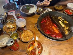 -萍姐火锅·公路夜市(武汉首店)