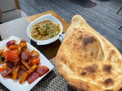 -岗底斯尼泊尔餐厅(万达店)