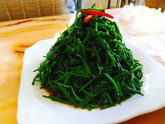 -苏莱特色牛骨滩羊手抓馆(长城东街总店)