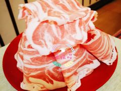 -洞庭洲·防空洞火锅·烧烤·铜锅涮肉(新百广场店)
