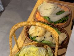 -椰子湾·海南火锅·糟粕醋·椰子鸡(正大广场店)