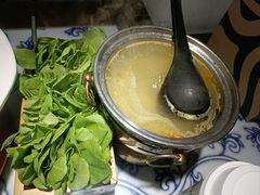 -卢大鲜鱼头捞饭(美利广场店)