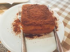 -新大咀港式茶餐厅(宝山万达店)