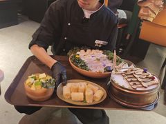 -芸山季·云南野生菌火锅(人民广场来福士店)