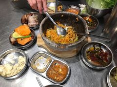 -哈哈碳都·牛肋条无限自助烤肉(台江万达店)