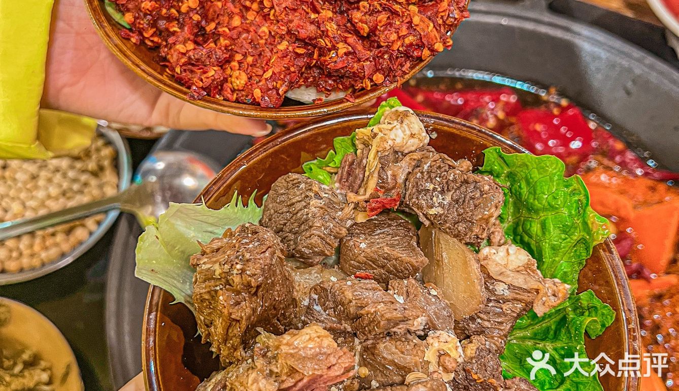 中和美食扛把子，这家火锅每天排长队！