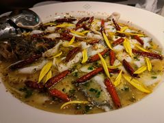 原味酸菜鱼鲈鱼-渔语鱼酸菜鱼新川菜(来福士店)