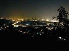 -鬼笑石后山停车场