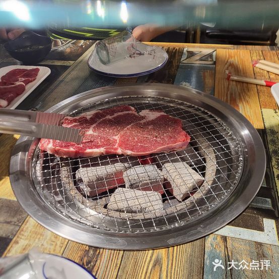 鞍山·双姐烤肉店