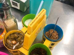 -榮泰米粉湯(Left Shop)