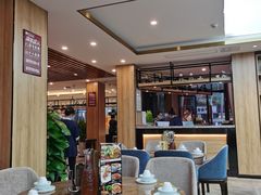 大堂-有红鸡毛店·川菜(建设路店)