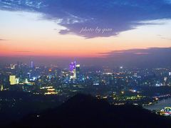 -紫金山山顶公园