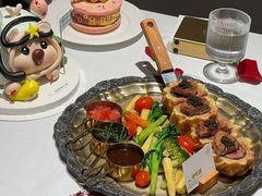 -静香HOUSE·全时段融合餐厅(七星欢乐颂店)