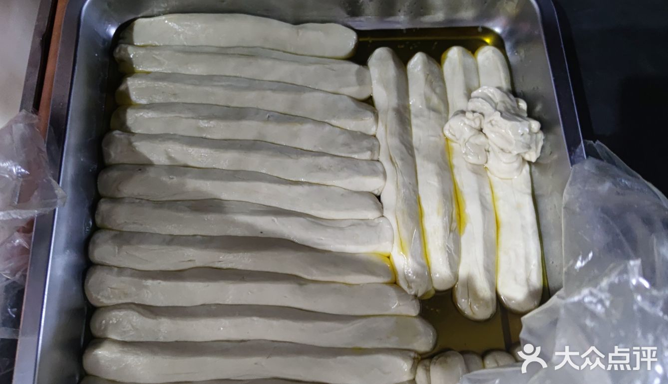 没想到西安随便一个酒店门口的小摊位都那么好吃