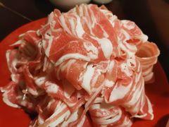 -洞庭洲·防空洞火锅·烧烤·铜锅涮肉(新百广场店)