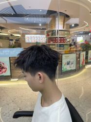 -M1山木造型国潮男士发型定制