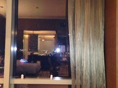 iphone_upload_pic-上海浦东丽思卡尔顿酒店