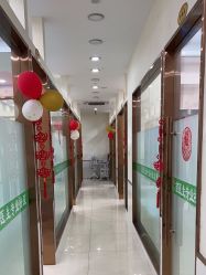 -苗医生专业祛痘·皮肤管理