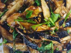 -宾朋海鲜特色美食餐厅·纯手工鲅鱼水饺(兴海路店)