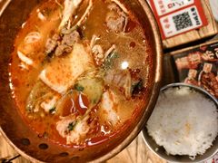 -成都你六姐·牛肉冒菜(上海环宇荟店)