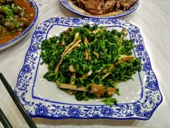 马兰头炒香干-邱记私房菜·十八年本地菜