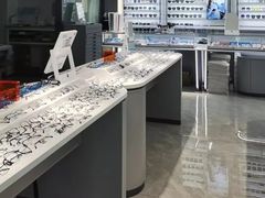 -发茂眼镜·蔡司依视路镜片(镇坪路店)