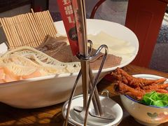 -九鼎轩脆毛肚火锅(邗江万达店)