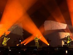 -交通银行前滩31演艺中心