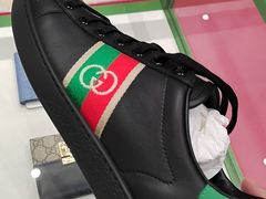 -Gucci(首创奥特莱斯店)
