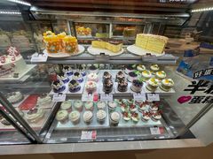 -面包新语(龙湖·西宸天街店)