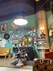 -小戈男士复古理发馆barber shop